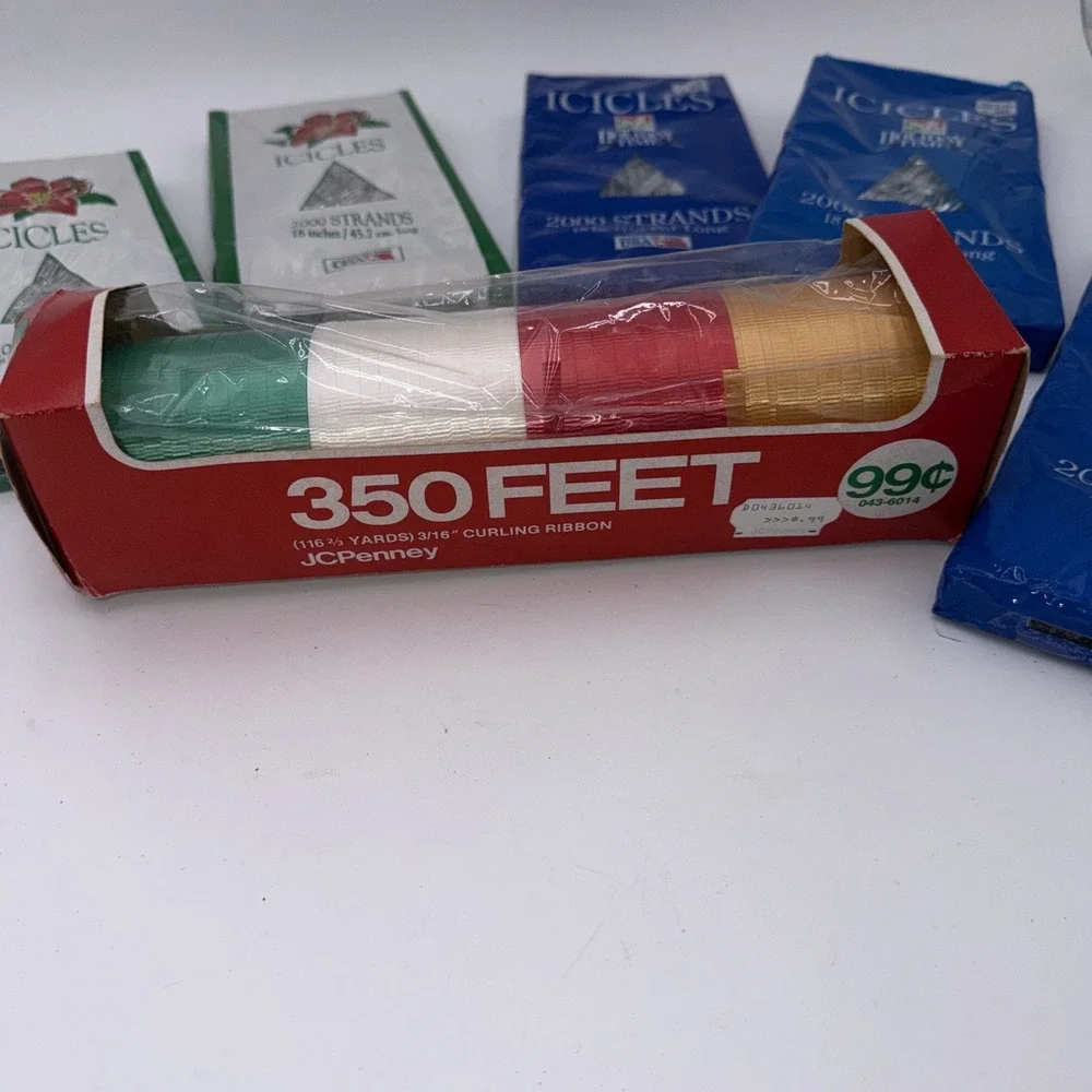 5 Packs Vintage‎ Icicles 2000 Strand Christmas HOLIDAY TIME USA, 1 Pack Ribbon